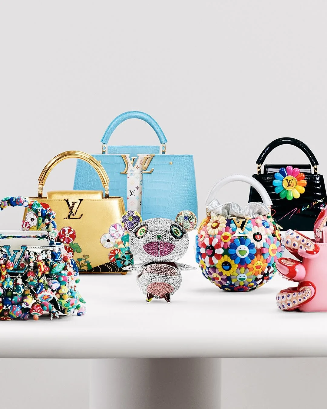 thiết kế phụ kiện Louis Vuitton x Takashi Murakami