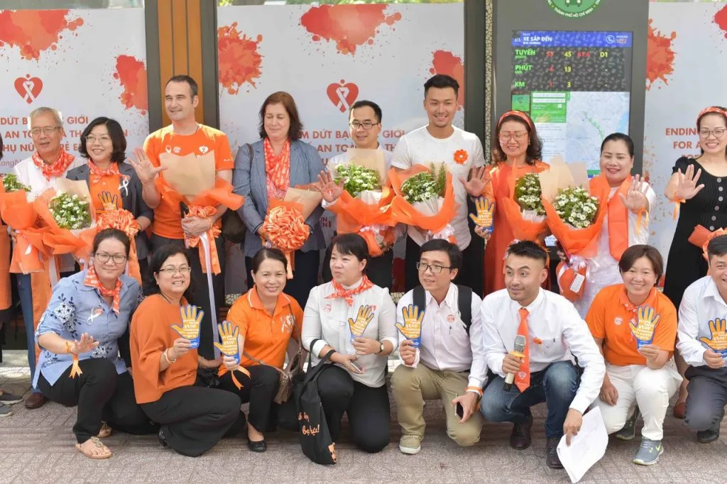 Bữa sáng Ruy băng Trắng 5