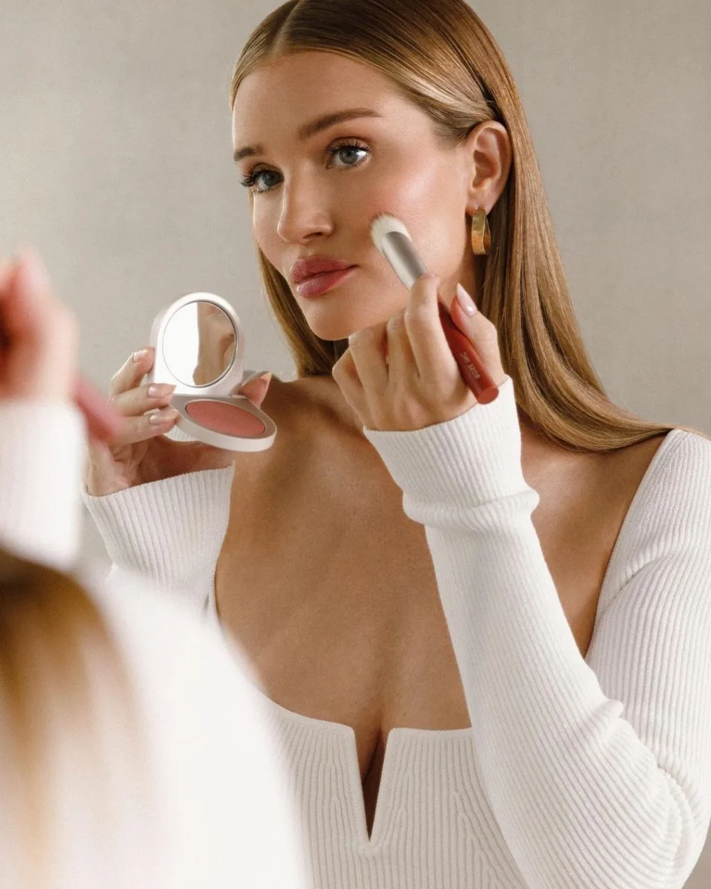 Ảnh hưởng của ASMR trong lĩnh vực làm đẹp Ảnh hưởng của ASMR trong lĩnh vực làm đẹp