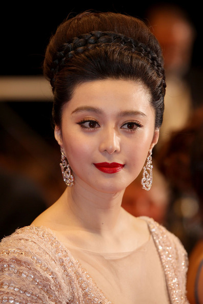 Fan+Bingbing+Makeup+Red+Lipstick+sC5tCO-C_RHl