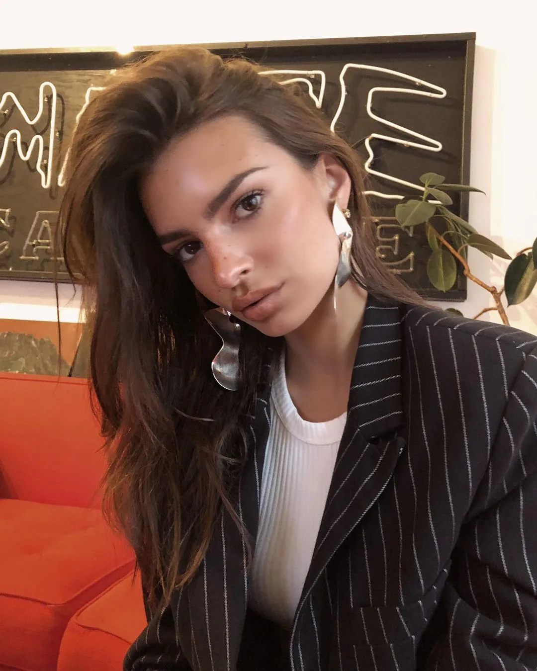 đánh nền tự nhiên emily ratajkowski đánh nền tự nhiên emily ratajkowski