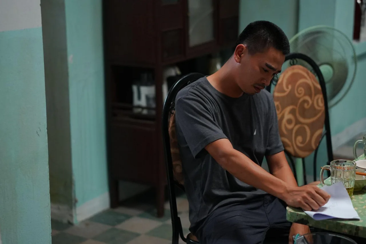 diễn viên trần kim hải vào vai nhân vật y đức trong phá đám sinh nhật mẹ