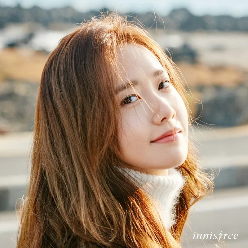 innisfree Yoona - elle vietnam 1