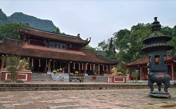 du xuân miền Bắc - chùa hương 1 - elle viet nam