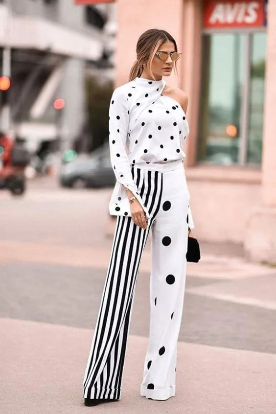 hoạ tiết chấm bi
