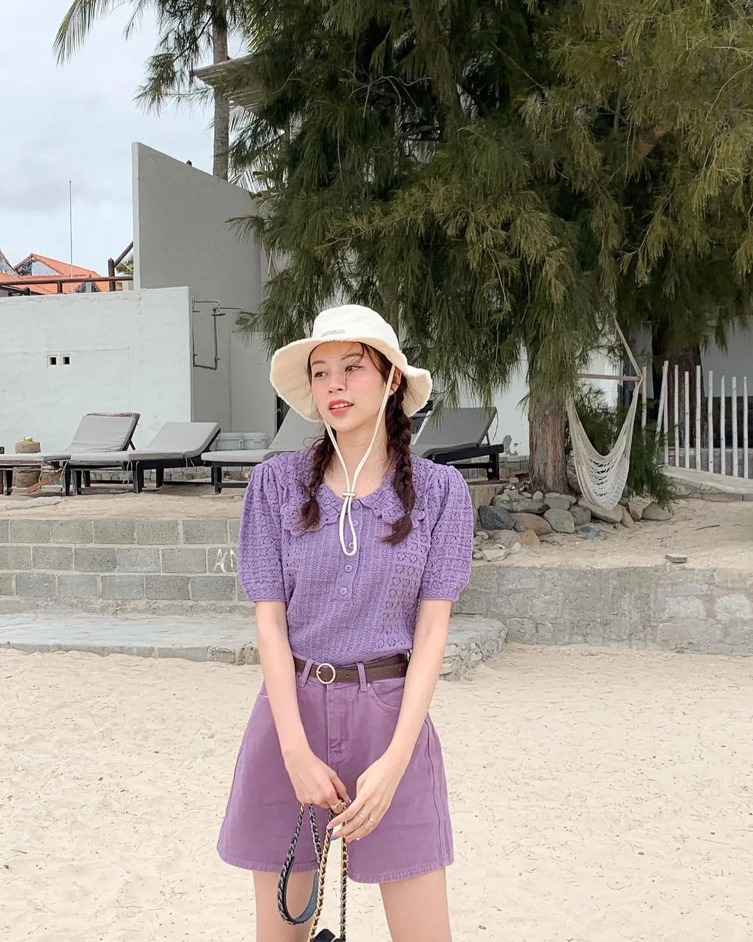 Phí Phương Anh thời trang áo len 11.11