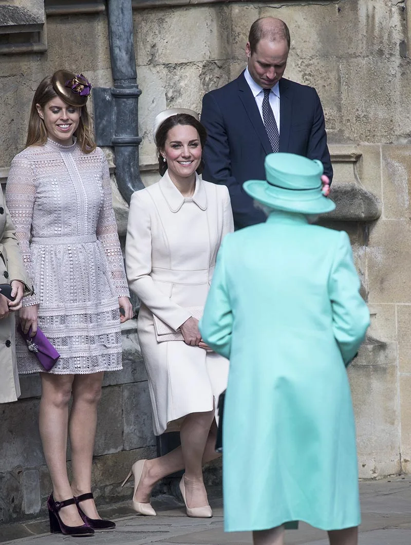 Những điều Meghan Markle (hay chúng ta) nên biết khi gặp Nữ hoàng vào dịp Giáng sinh Những điều Meghan Markle (hay chúng ta) nên biết khi gặp Nữ hoàng vào dịp Giáng sinh