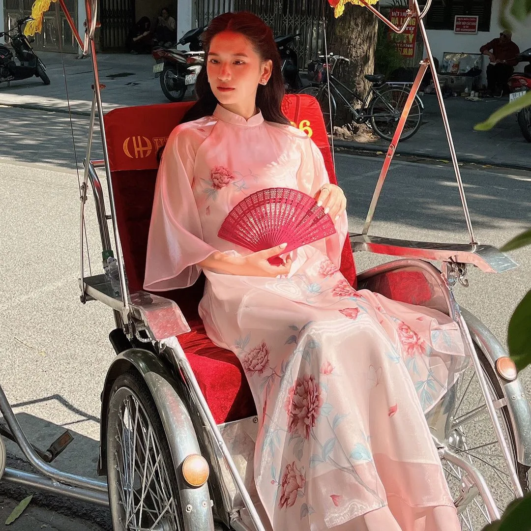 áo dài chất liệu organza