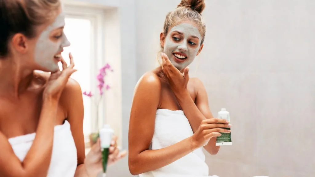 Cách chăm sóc da hỗn hợp bằng phương pháp Multi-Mask Cách chăm sóc da hỗn hợp bằng phương pháp Multi-Mask