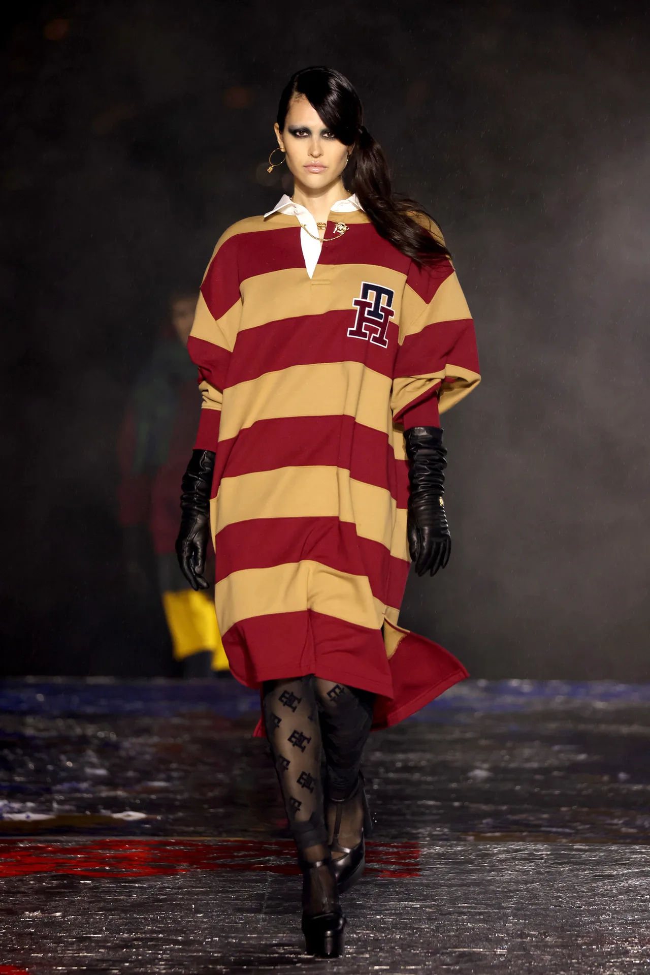 Tommy Hilfiger Thu Đông 2022 look 10
