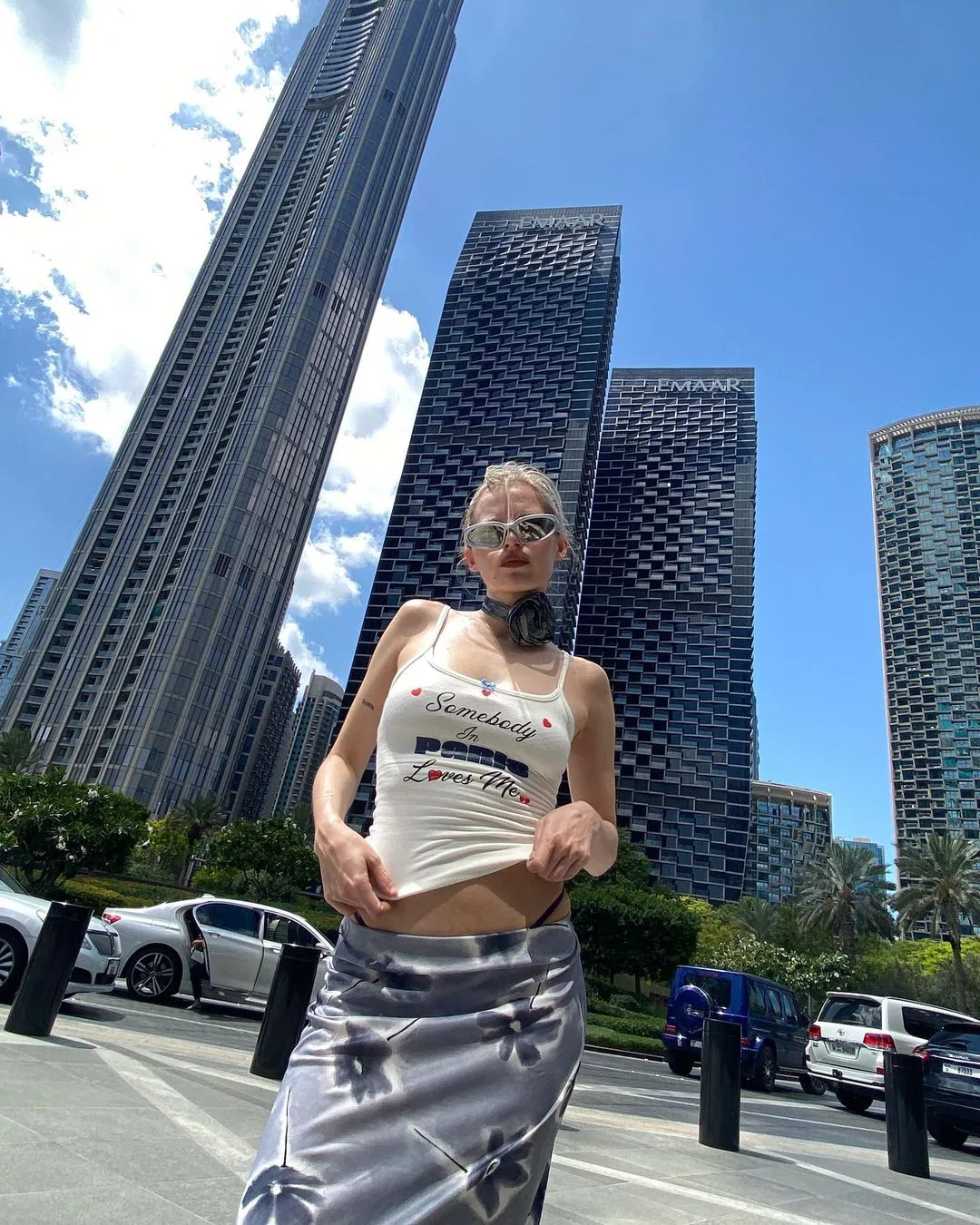 lottaliinalove diện hai dây croptop slogan
