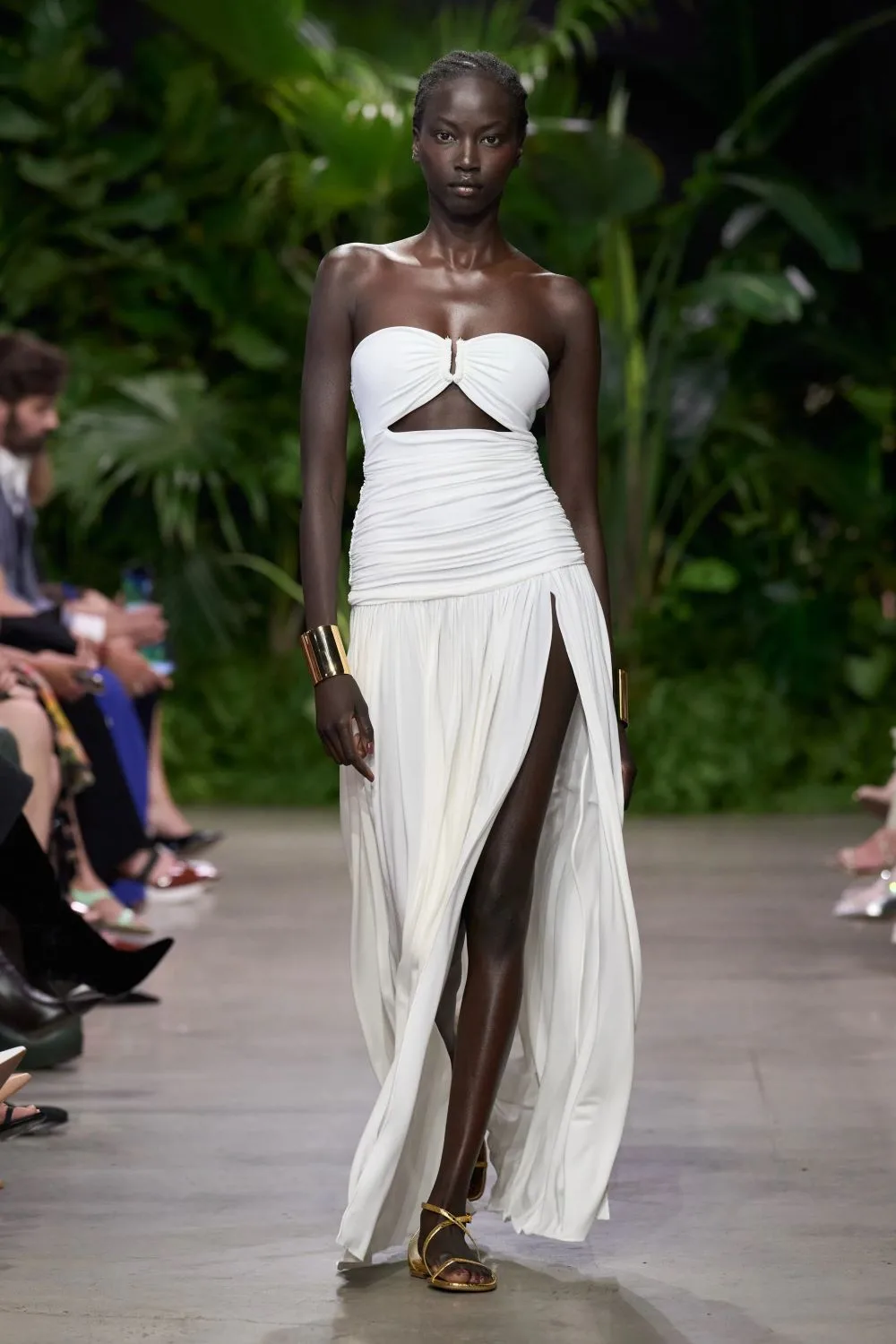 Michael Kors xuân hè 2023 look 05