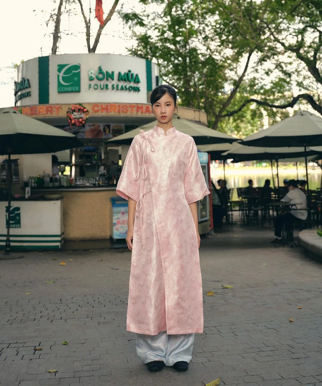 hopetobe_around áo dài hồng phấn local brand