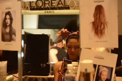 Hau Truong Show Dien ELLE show 2015 07