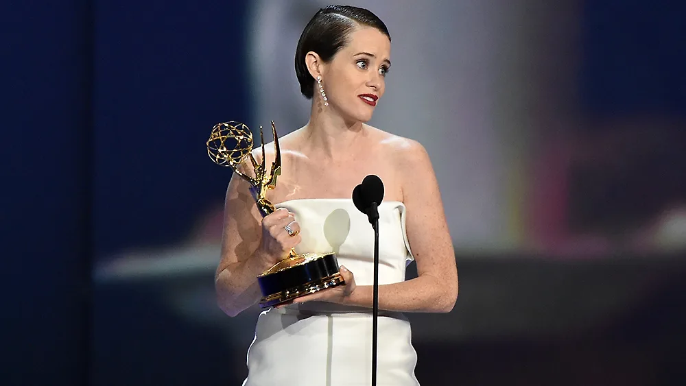 claire foy chiến thắng nữ diễn viên xuất sắc nhất 2018