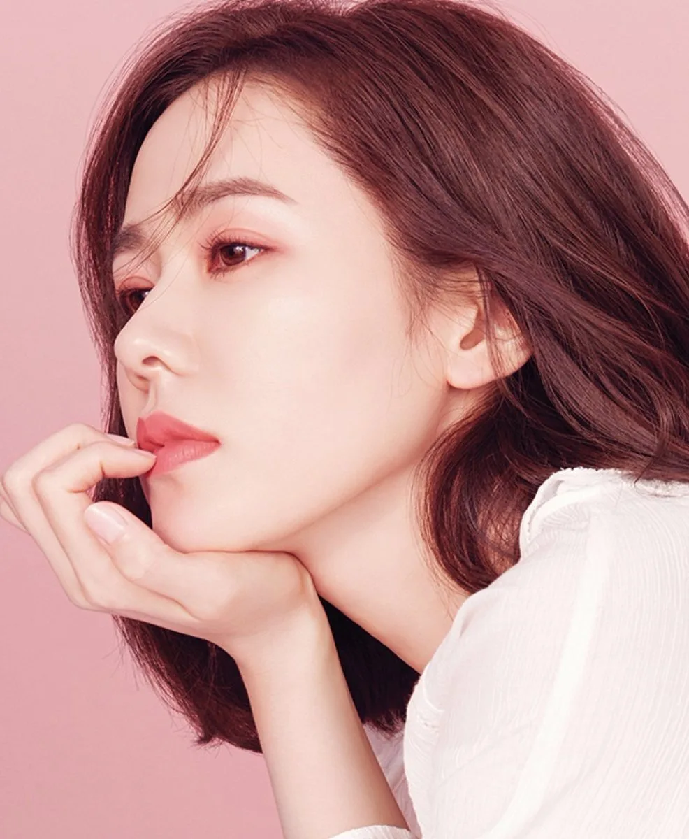 Son Ye Jin Bí mật trẻ hóa làn da 8 Son Ye Jin Bí mật trẻ hóa làn da 8