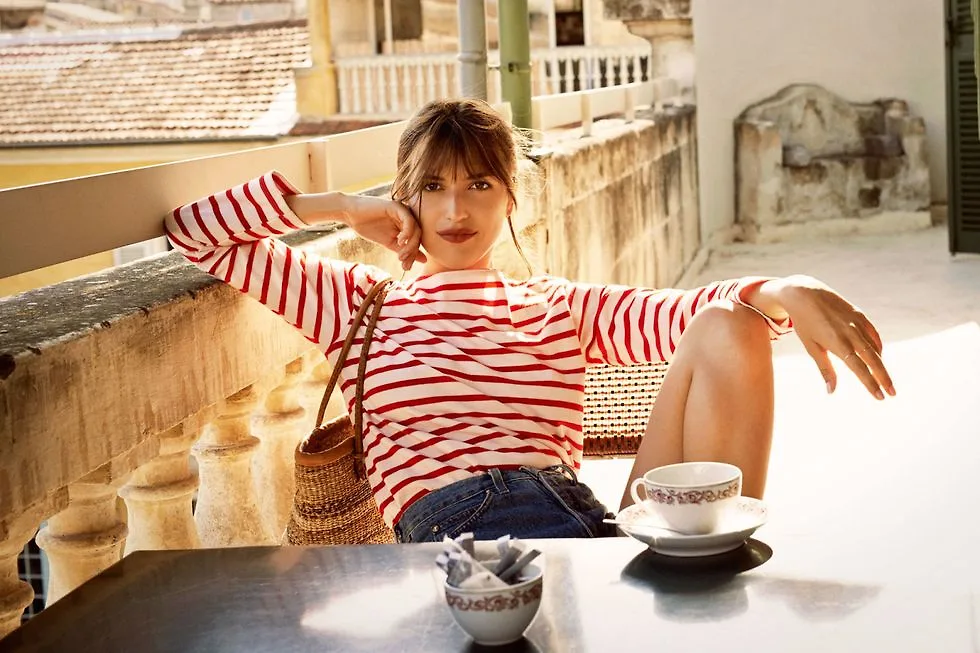 áo thun kẻ sọc áo breton đỏ quần shorts jean jeanne damas