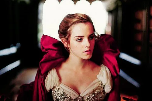 Emma Watson sẽ vào vai Belle trong Beauty and the Beast