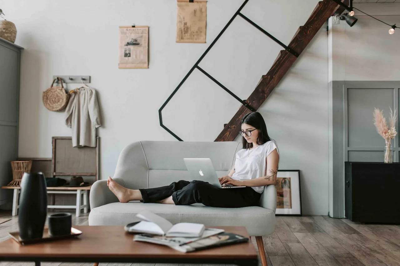 so sánh giá để tiết kiệm tiền khi mua sắm online