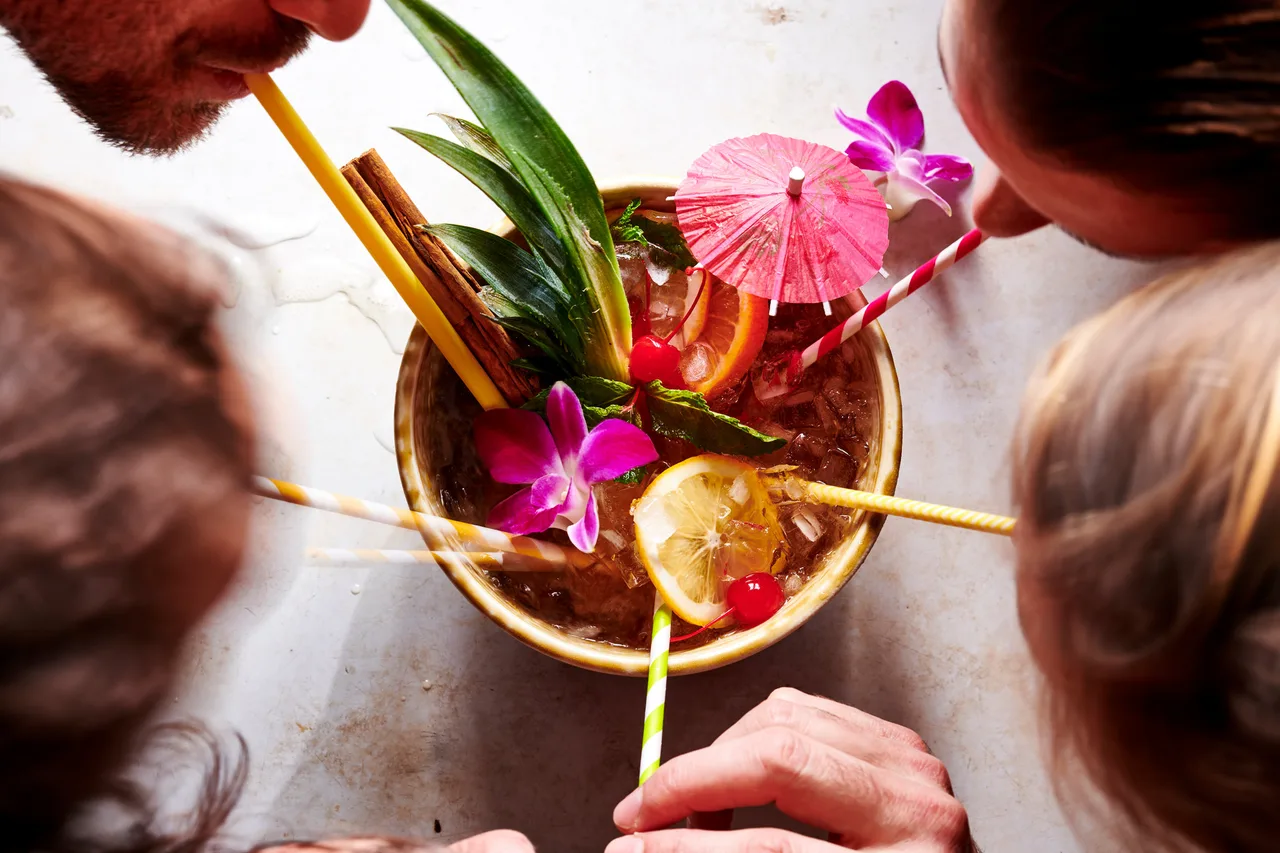 scorpion bowl cocktail