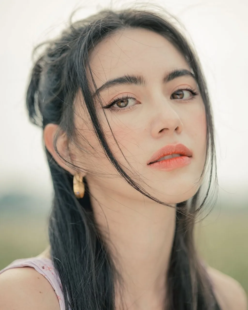 Cách tỉa lông mày gọn gàng ngay tại nhà Cách tỉa lông mày gọn gàng ngay tại nhà