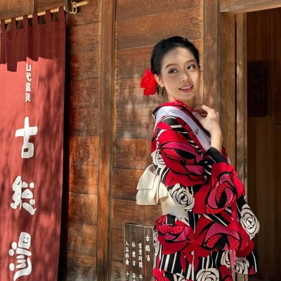 thiết kế kimono Nhật Bản