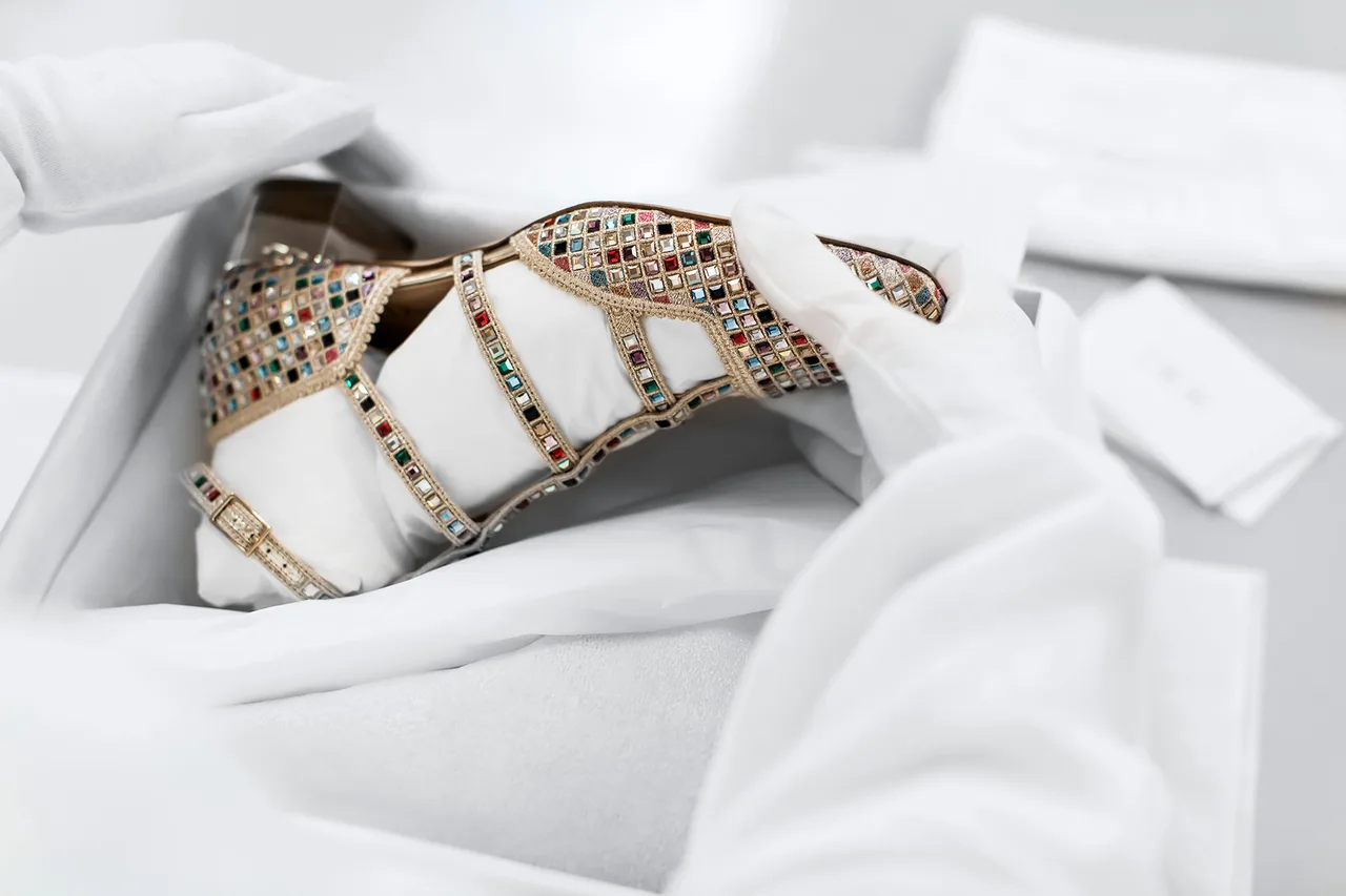 thiết kế Diorarty boots