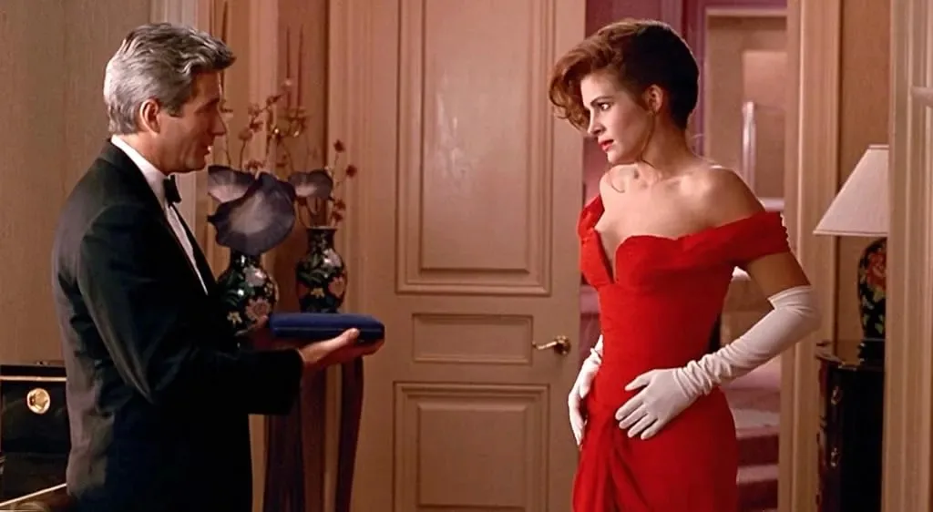 Bộ đầm đỏ “định nghĩa lại nữ tính” của Julia Roberts - Pretty Woman (1990)