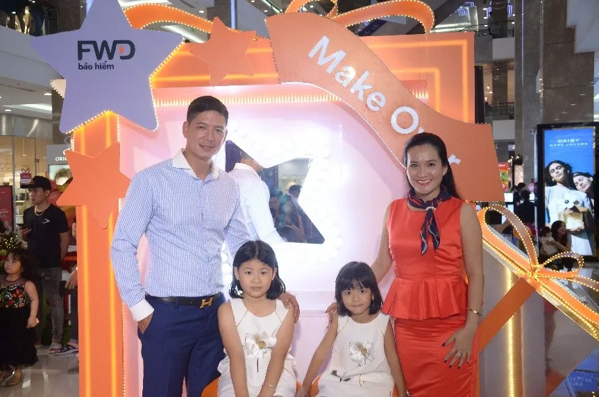 Bình Minh cùng vợ tham gia sự kiện nổi bật FW Magic Studio Bình Minh cùng vợ tham gia sự kiện nổi bật FW Magic Studio