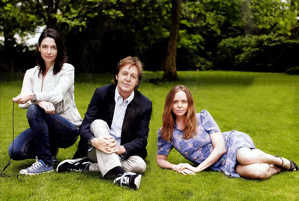 Stella McCartney thay đổi những ý niệm cổ hủ về thời trang Stella McCartney thay đổi những ý niệm cổ hủ về thời trang