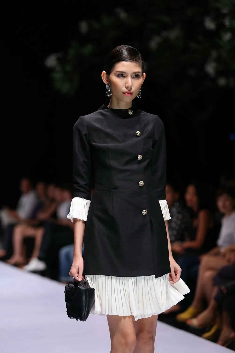 bst lam gia khang 01