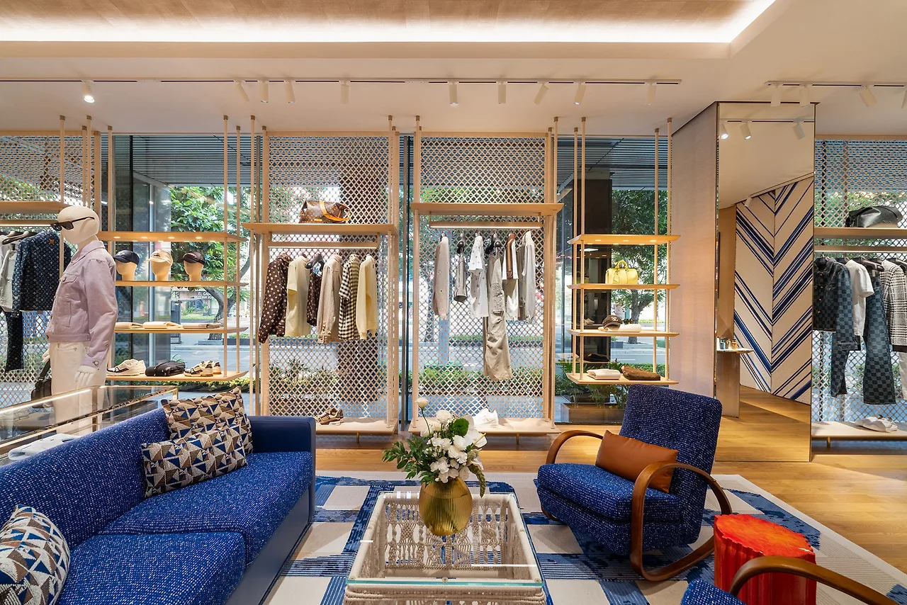 Louis Vuitton ra mắt không gian mua sắm dành riêng cho nam giới đầu tiên tại Việt Nam, tọa lạc tại Saigon Centre