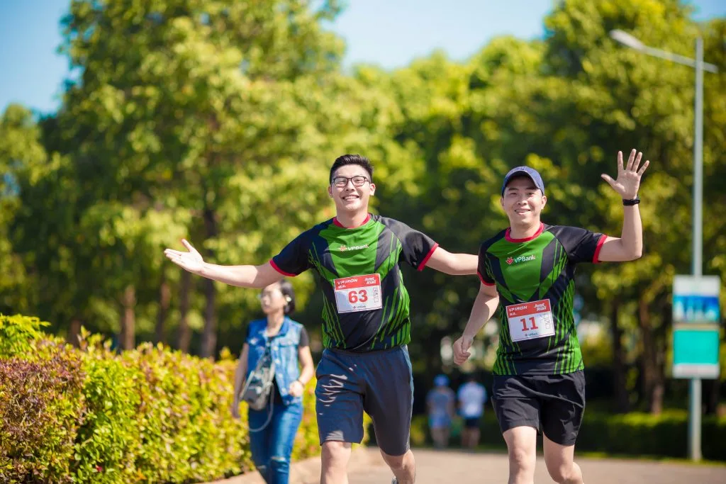 Giải chạy Marathon Quốc tế Di sản Hà Nội 2