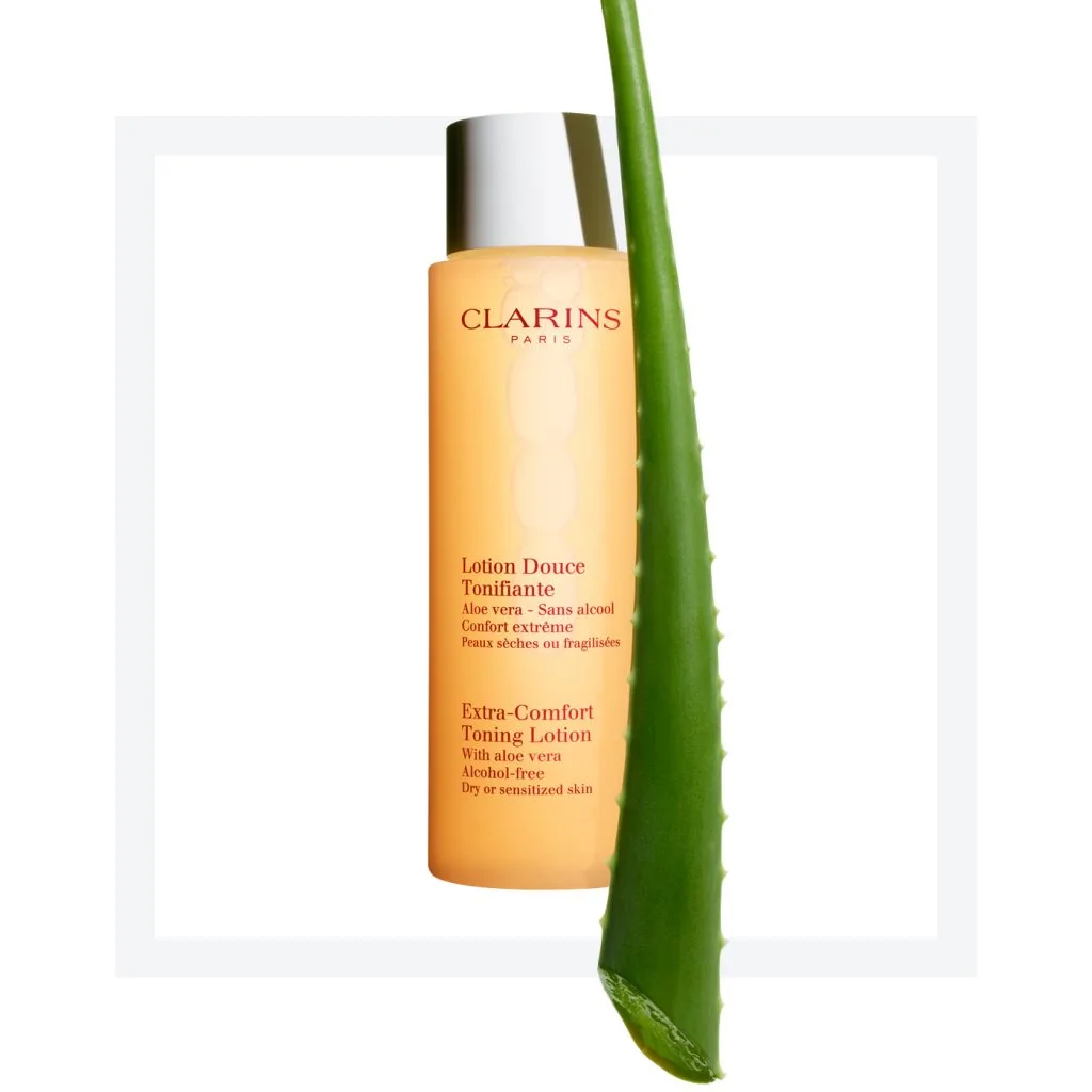 Toner nào tốt nhất dành cho da khô - Clarins - ELLE VN