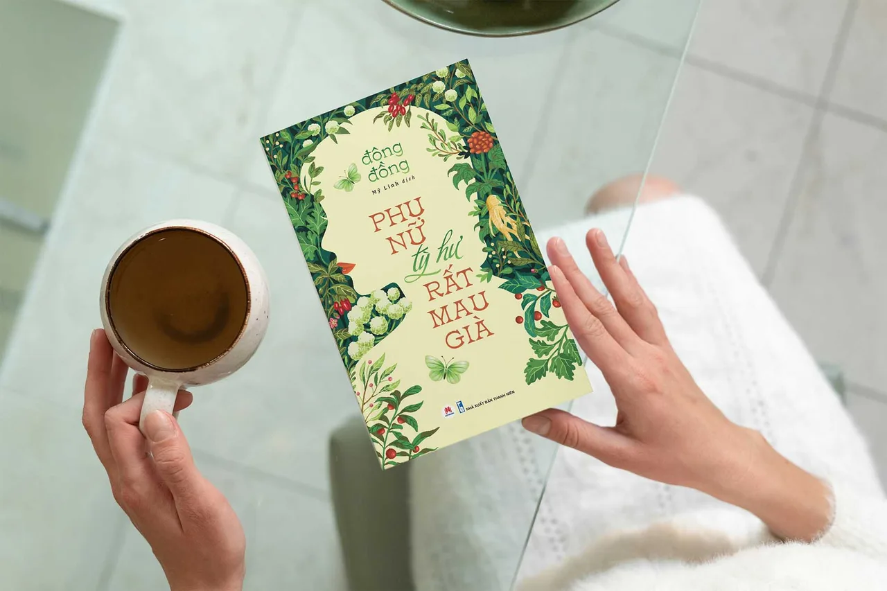 Trong cuốn sách Phụ nữ tỳ hư rất mau già, Đông Đồng đã xoáy rất sâu vào những tín hiệu cảnh báo tỳ hư ngoài ra là các tác hại mà chúng gây ra.