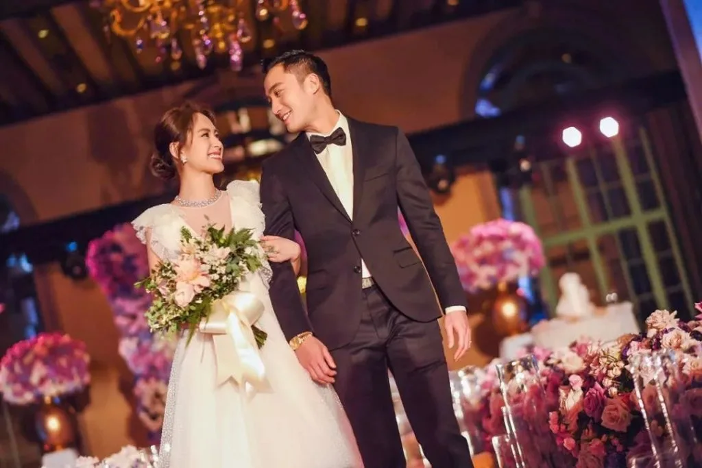 chung hân đồng và chồng 16
