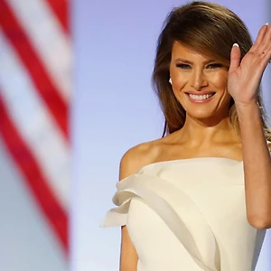 Phu nhân Melania Trump lần đầu bộc lộ cảm xúc khi dọn vào Nhà Trắng