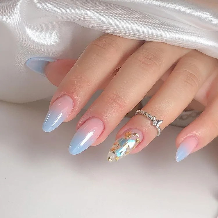 Xu hướng nail dáng hạnh nhân Xu hướng nail dáng hạnh nhân