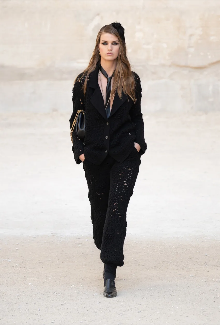 chanel cruise 2021/22 look 29