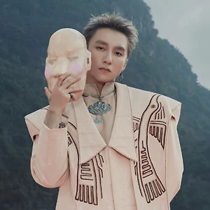 Có gì trong MV “Come My Way” của Sơn Tùng M-TP ?
