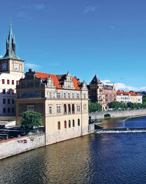 ellevn-travel-praha-1