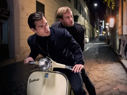 Bộ phim The Man From U.N.CL.E được chuyển thể từ loạt phim truyền hình ăn khách ở thập niên 60 Bộ phim The Man From U.N.CL.E được chuyển thể từ loạt phim truyền hình ăn khách ở thập niên 60