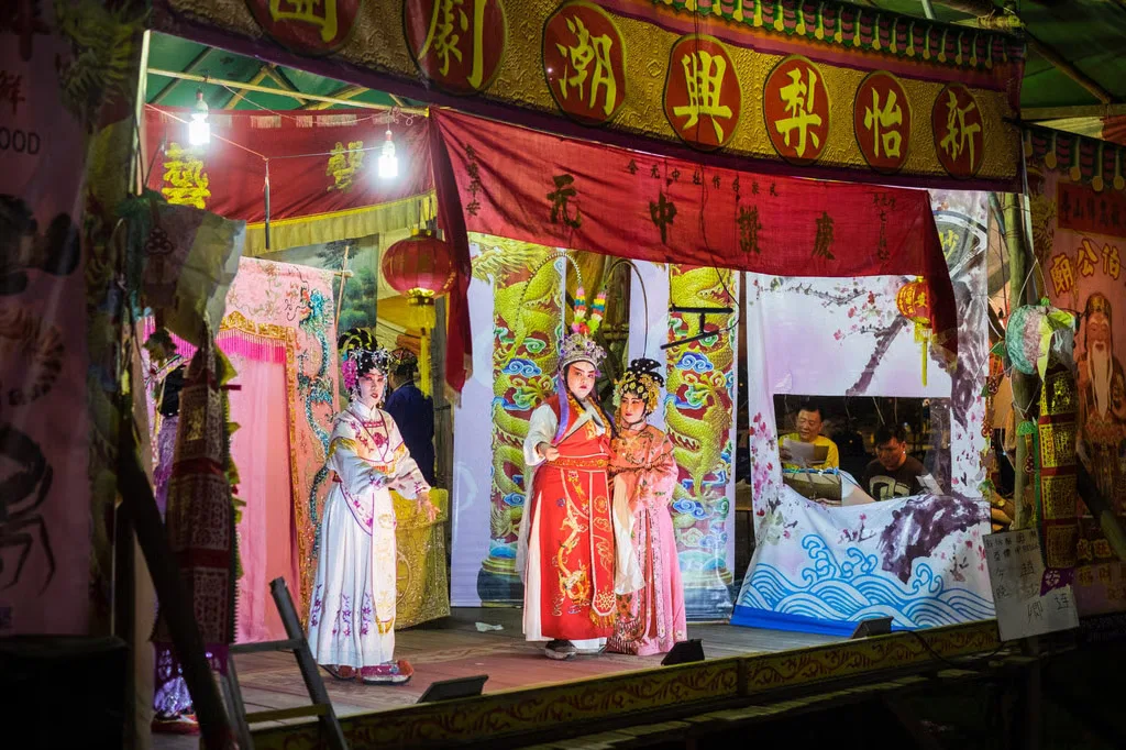 diễn kịch ngoài trời ở singapore
