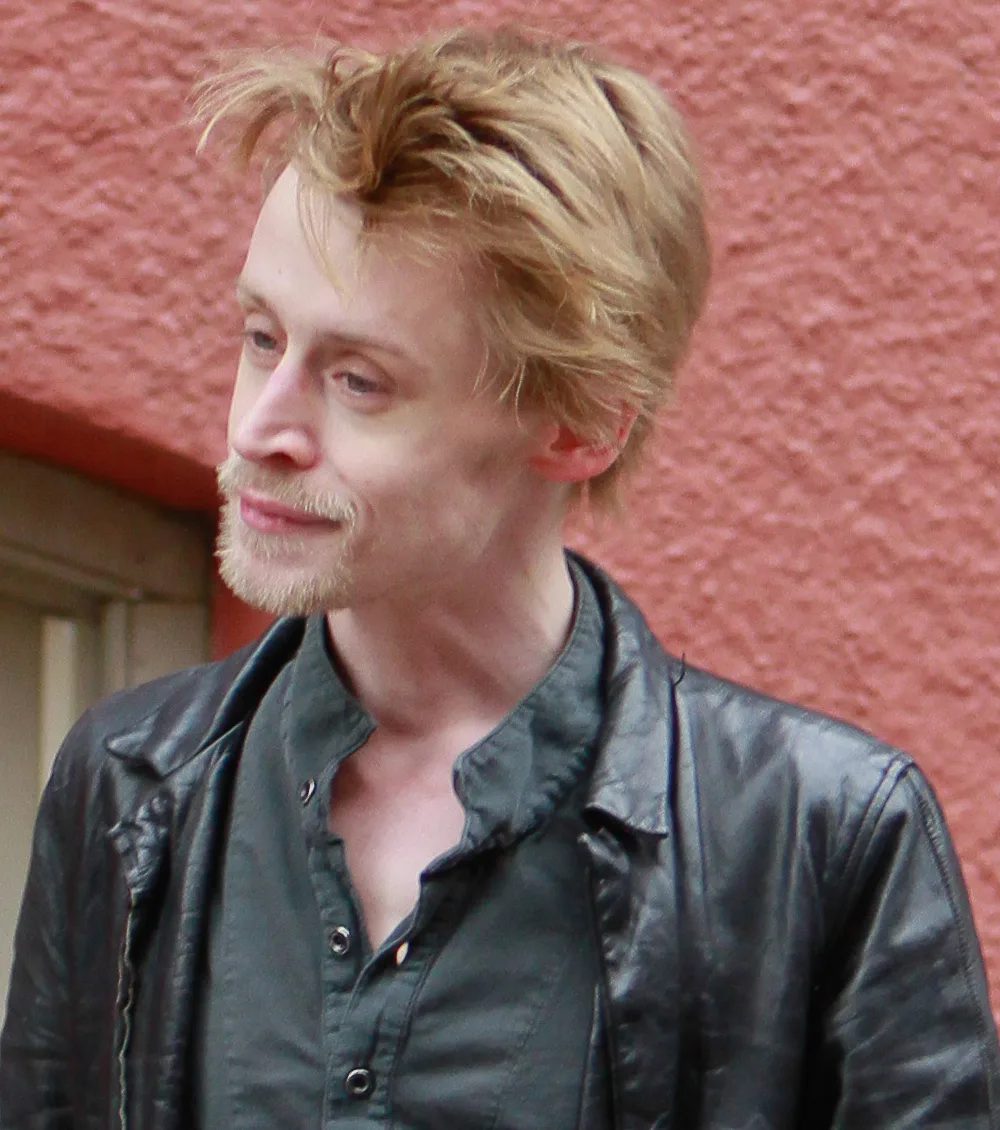 malculay culkin ngoi sao o nha mot minh - elle man 1