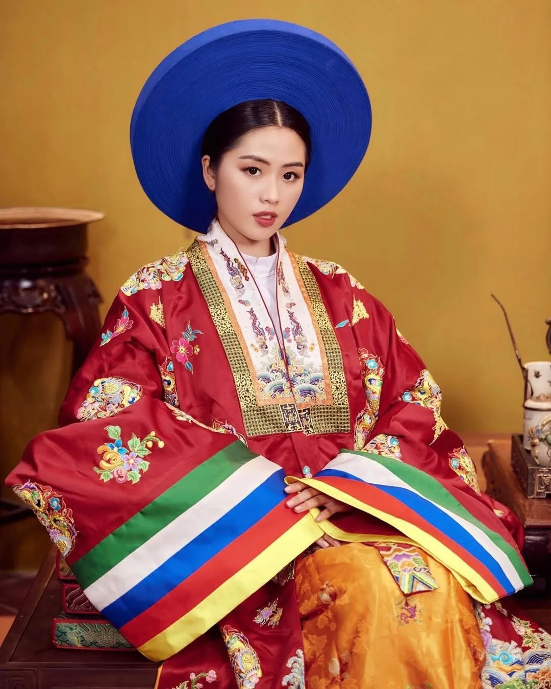 Áo nhật bình - Item hoàng cung vừa sang trọng vừa ăn ảnh mùa đầu năm.