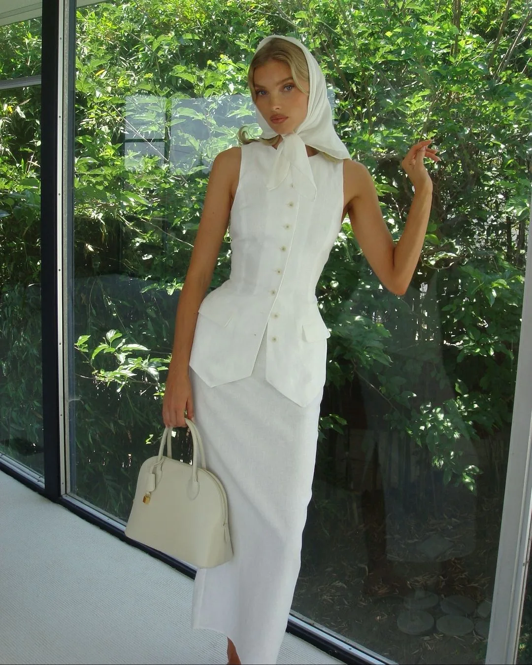 hoskelsa phối đồ với khăn turban xu hướng