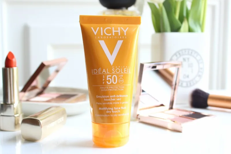 Gợi ý 5 kem chống nắng vừa túi tiền dành riêng cho nàng Gợi ý 5 kem chống nắng vừa túi tiền dành riêng cho nàng
