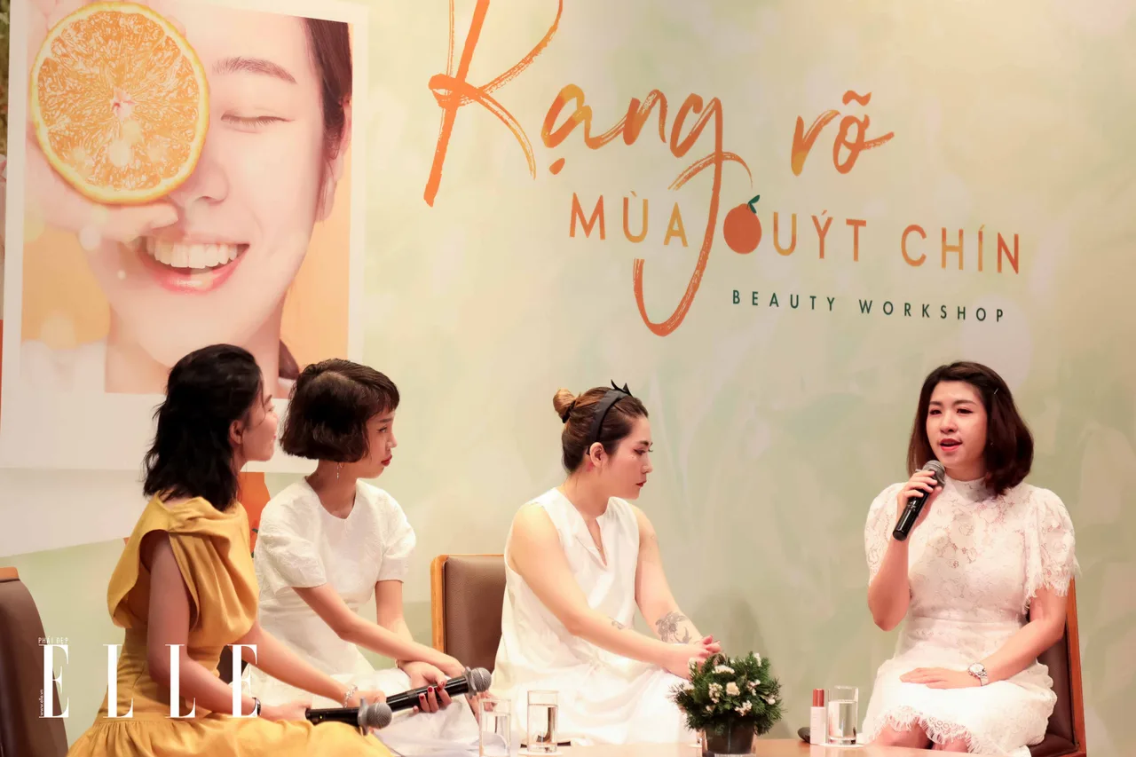 Chuyên gia Ngọc Trúc phát biểu tại workshop innisfree