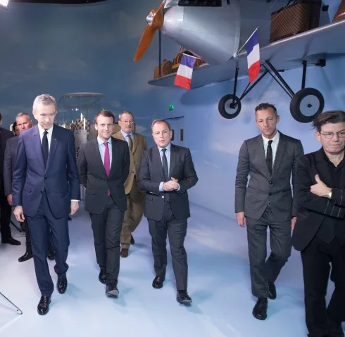 Bernard ARNAULT. Emmanuel MACRON. Michael BURKE. Olivier SAILLARD. Robert CARSEN