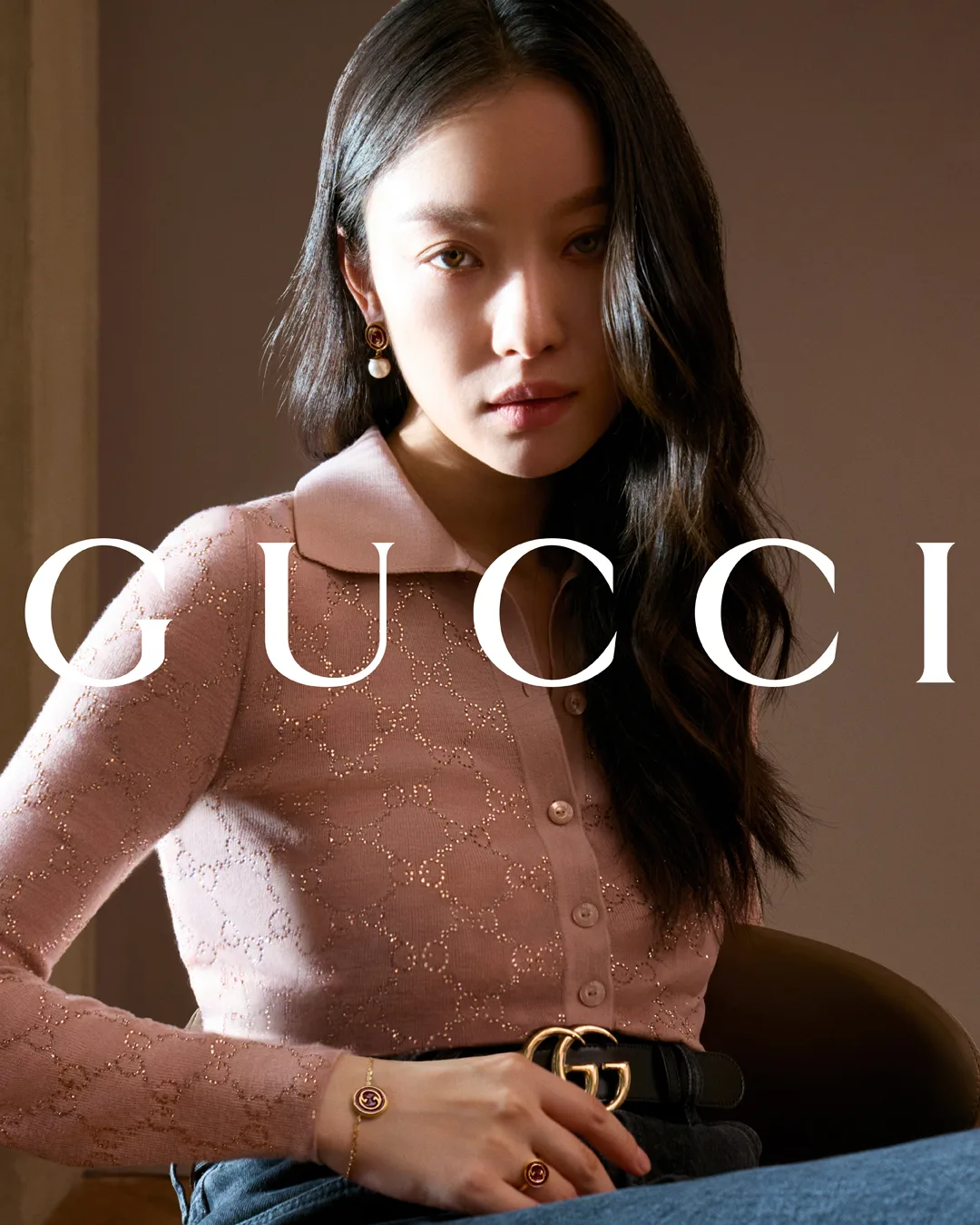 áo len hồng nguyên đán Gucci